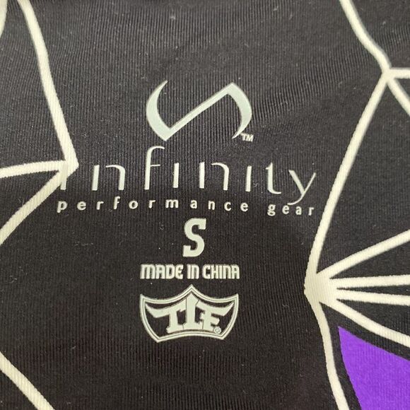 TLF Workout Bundle Shorts Sports Bra Cropped Leggings Size Small Medium - Picture 13 of 17